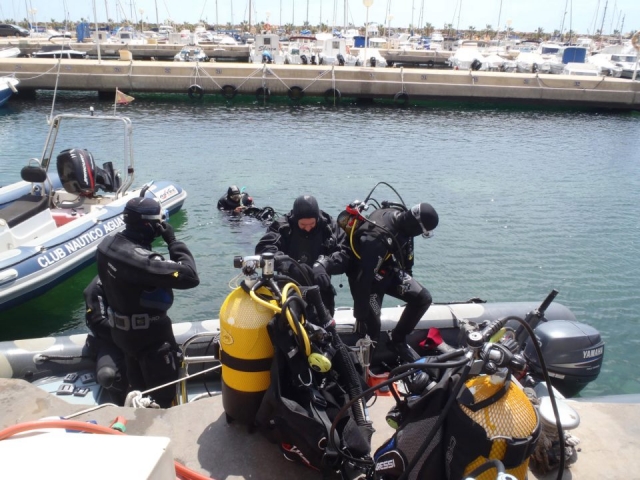 Salida de buceo en el mar